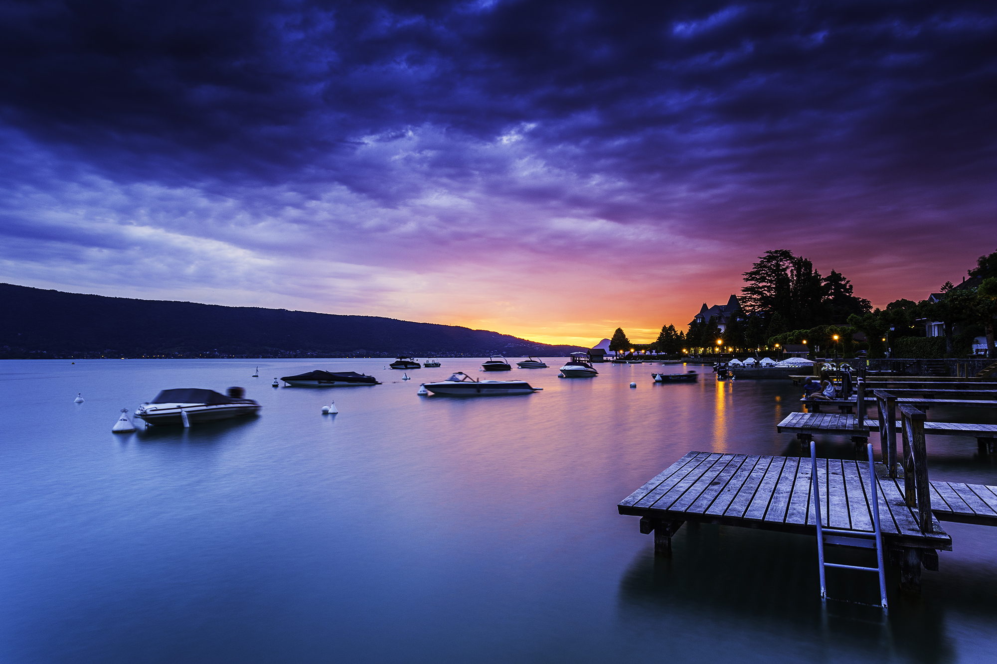 Coucher De Soleil Au Lac Dannecy Matthieu Chandelier