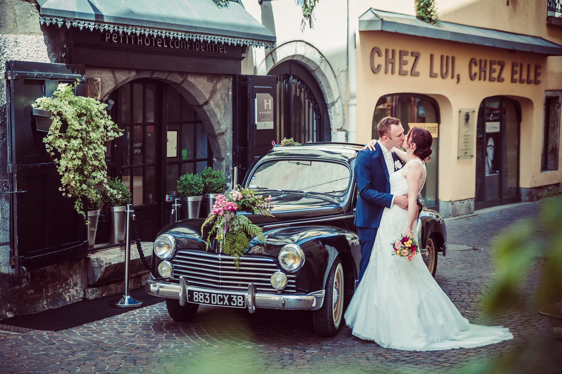 Photographe de mariage au Petit hôtel confidentiel à Chambéry