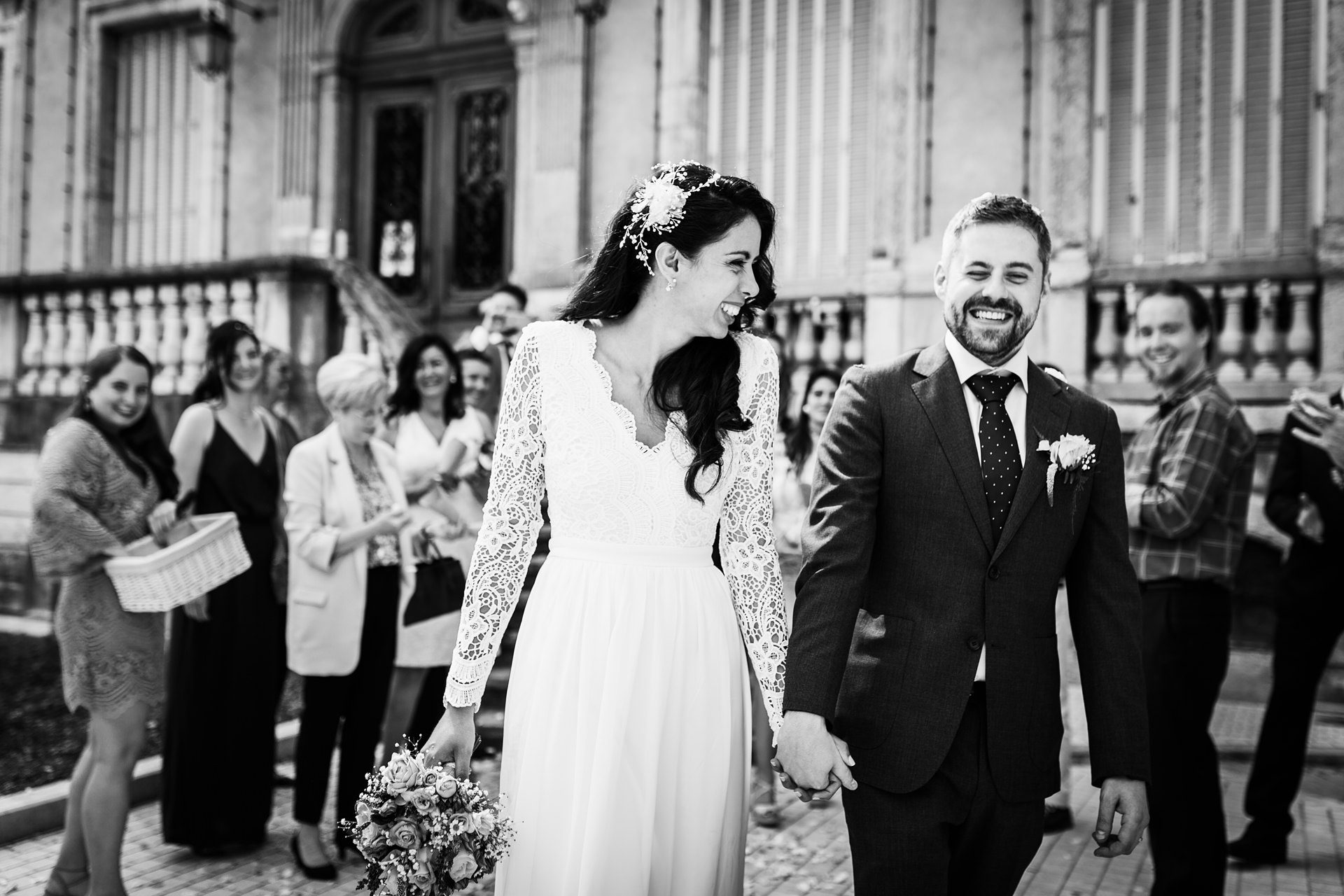 Sortie de cérémonie de mariage - Matthieu Chandelier, photographe Rhône-Alpes